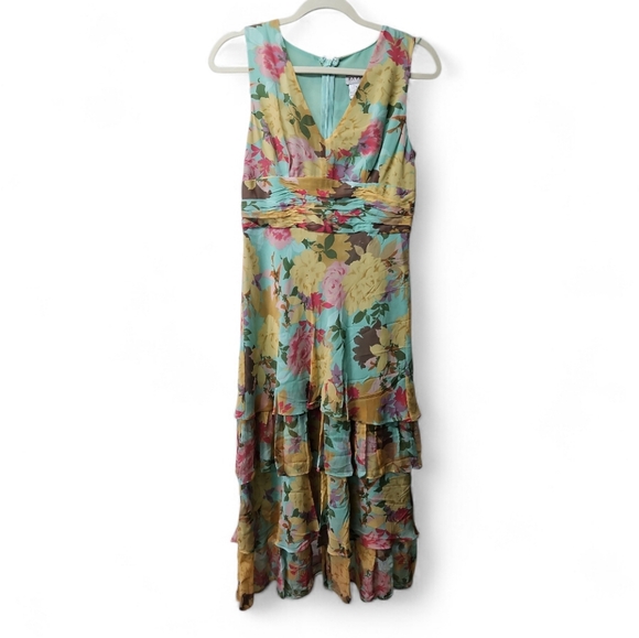 Adrianna Papell Floral V-Neck Midi Dress Floral Ruffle Tiered Bottom Sz 6 Womens